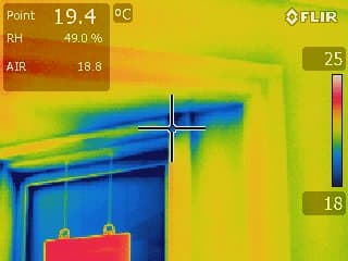 Infrared air infiltration thermography